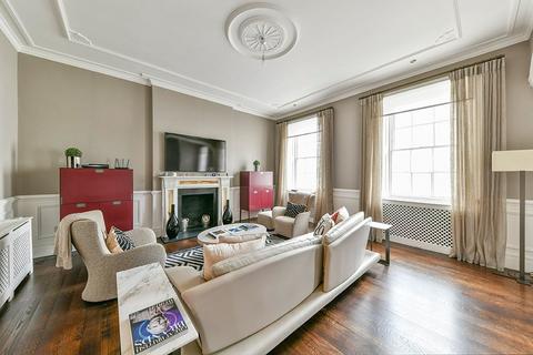 2 bedroom flat for sale, Eaton Place, Belgravia, London