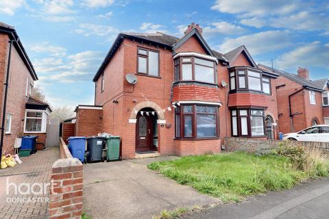 3 bedroom semi-detached house for sale, Northfield Road, Sprotbrough, Doncaster