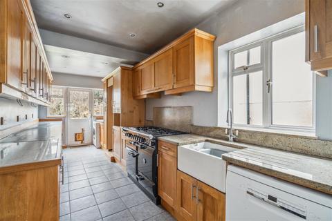 5 Denham Way, Denham, Uxbridge, UB9 5AX