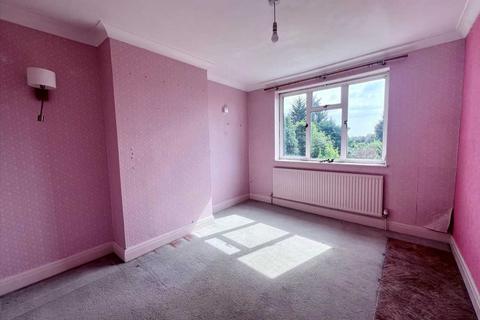 5 Denham Way, Denham, Uxbridge, UB9 5AX