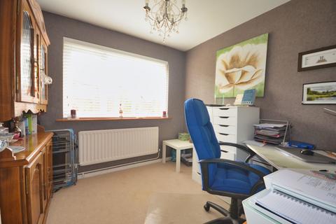 6 Baltic Close, Corby, NN18 9EA
