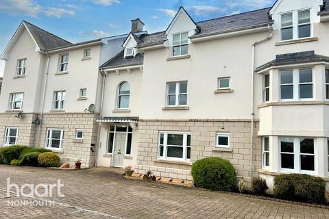 2 bedroom apartment for sale, Agincourt Square, Monmouth