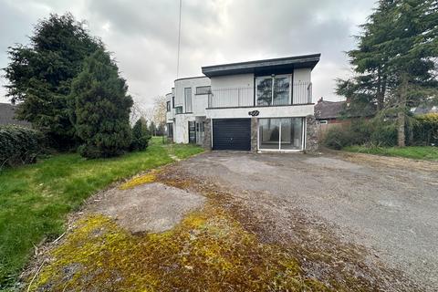 4 bedroom detached house for sale, Brizlincote Lane, Burton-on-Trent, DE15