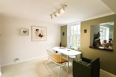 2 bedroom end of terrace house for sale - Staines-upon-Thames, Surrey TW18