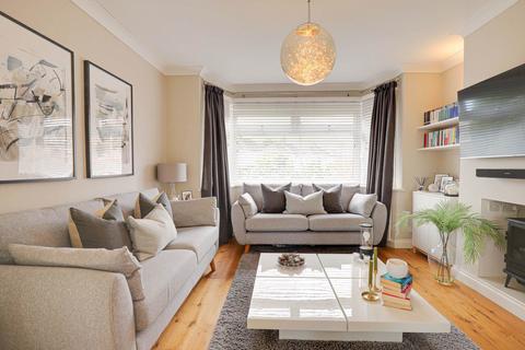 27 Ardler Road, Caversham, Reading, RG4 5AE