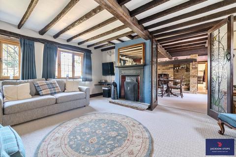 3 bedroom semi-detached house for sale, Upper Harlestone, Northampton, Northamptonshire, NN7