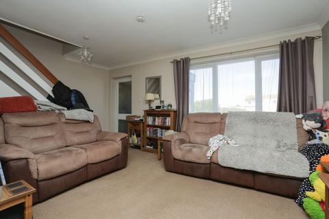 2 bedroom terraced house for sale, Halstead Gardens, Cliftonville, CT9