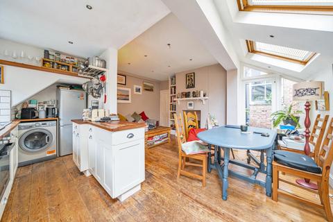 2 bedroom maisonette for sale, Adelaide Grove, London