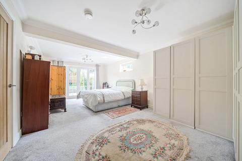 3 bedroom bungalow for sale - Titchfield Park Road, Fareham, Hampshire, PO15