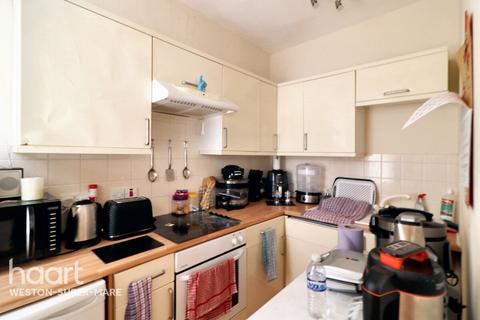 1 bedroom flat for sale, Milburn Road, Weston-Super-Mare