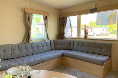 3 bedroom static caravan for sale, Breydon Water Holiday Park