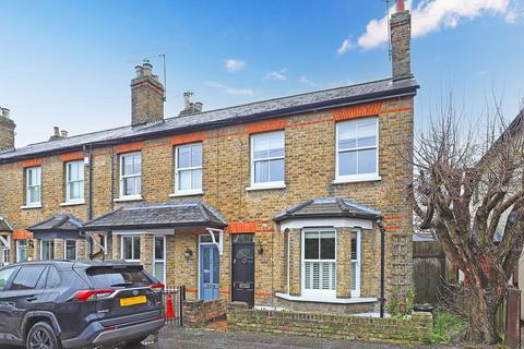 2 bedroom end of terrace house for sale, Trent Road, Buckhurst Hill, IG9