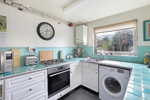 2 bedroom end of terrace house for sale, Trent Road, Buckhurst Hill, IG9