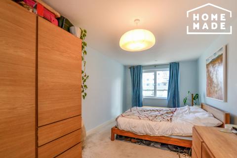 2 bedroom flat to rent, Mizz Mast House, Woolwich SE18