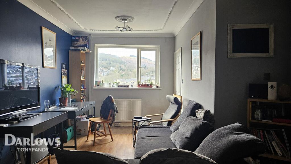 Ynyscynon Road, Trealaw, Tonypandy CF40 2 3 bed terraced house for sale £115,000