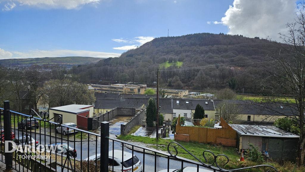 Eisteddfa Road, Llwynypia, Tonypandy... 3 bed detached bungalow for sale £240,000