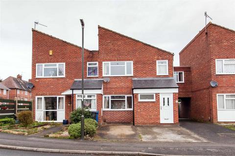 3 bedroom townhouse for sale, Wordsworth Road, Chesterfield, S41