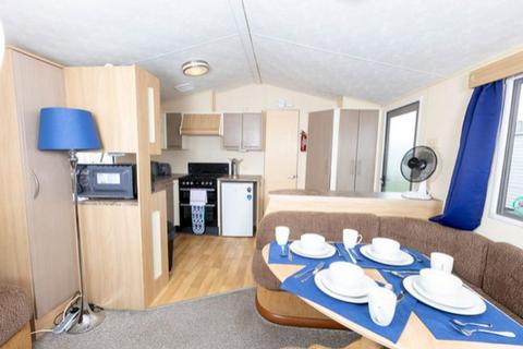 3 bedroom static caravan for sale, Three Bed Willerby Rio Gold (35x12) Harts Holiday Park, Isle of Sheppey ME12