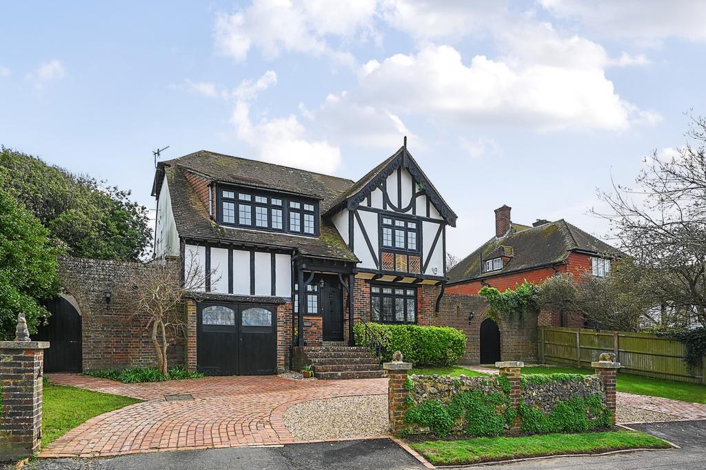 Dean Court Road, Rottingdean... 5 bed detached house for sale £1,350,000