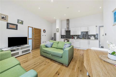 1 bedroom apartment for sale, Trafalgar Road, London
