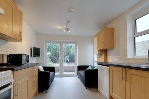 6 bedroom house to rent, Brading Road, Brighton