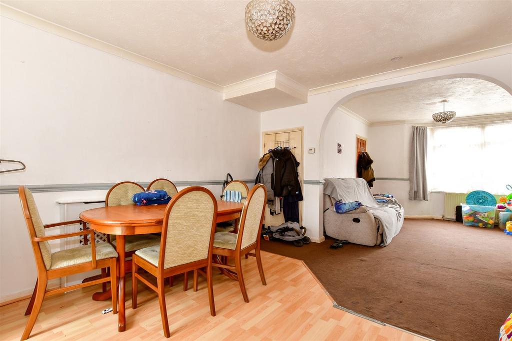 Stanley Avenue, Queenborough... 3 bed terraced house for sale £210,000