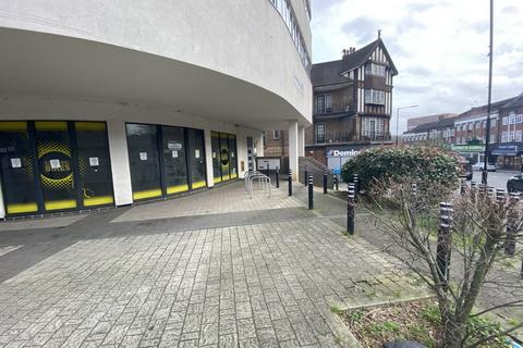 Shop to rent, Purley CR8