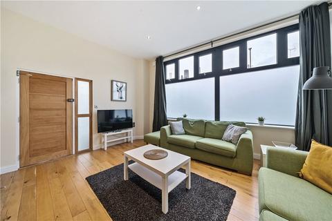 2 bedroom apartment for sale - Trafalgar Road, London