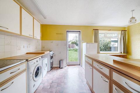 60 Maida Avenue, London, E4 7JJ