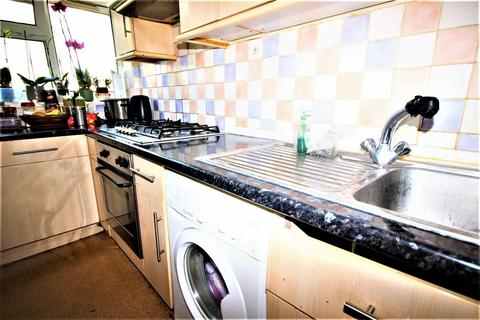 2 bedroom flat for sale, Insley House, E3 3AR