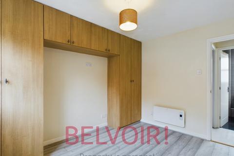 3 Bellingham Grove, Stoke-on-trent, ST1 6UX