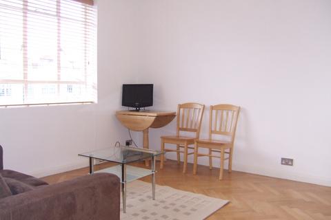 Studio to rent, Northwick Terrace, St John's Wood, London, NW8