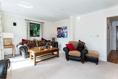 2 bedroom apartment for sale, Victoria Court, Eign Street, Hereford, HR4 0AW