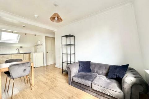 1 bedroom flat to rent, Sutherland Avenue, London W9