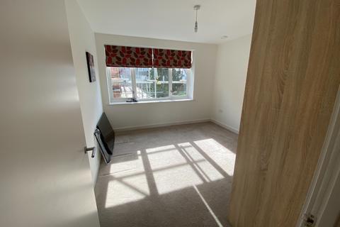 2 bedroom apartment to rent - Baldwin Court, London NW11