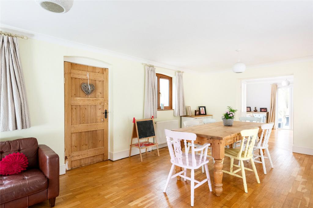 Family/Dining Room