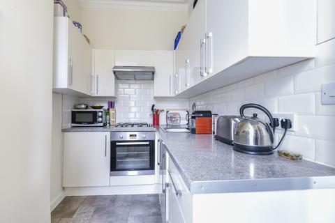 1 bedroom flat to rent - Lavender Hill London SW11