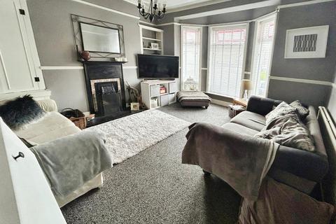 3 bedroom semi-detached house for sale - Devonshire Road, Salford, M6