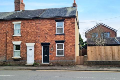 3 bedroom end of terrace house for sale - High Street, Long Buckby, Northampton NN6 7RD
