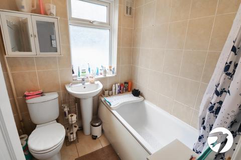 74 Elstree Gardens, Belvedere, DA17 5DN