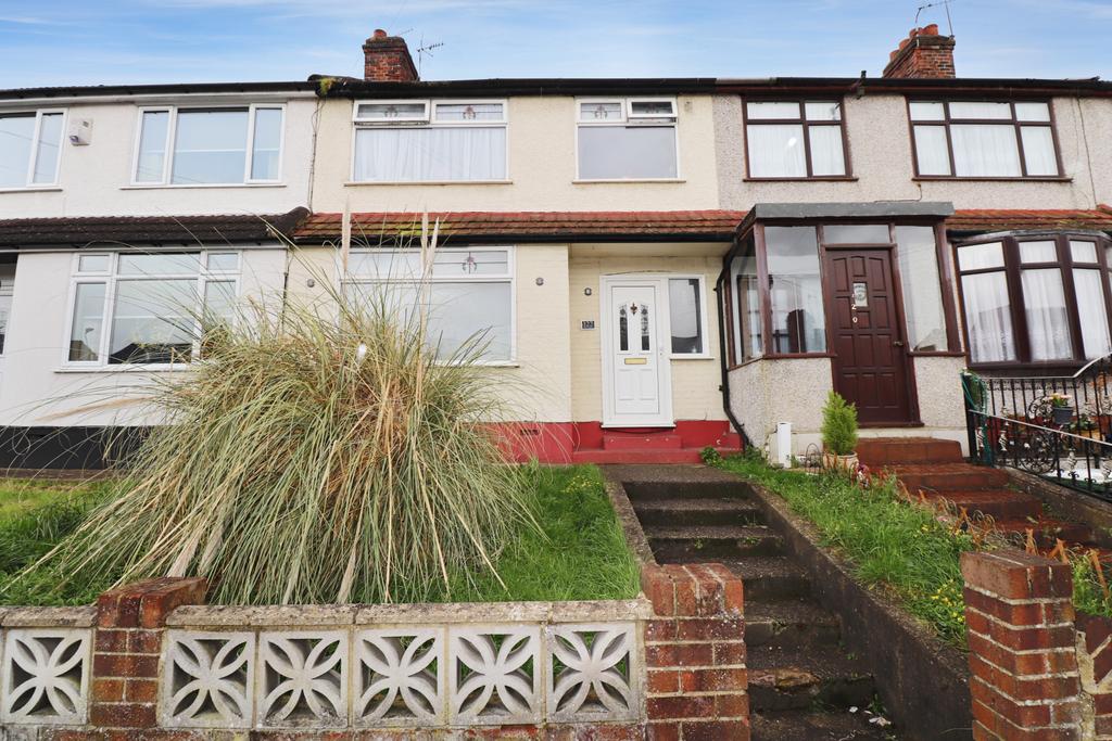 Elstree Gardens, Belvedere, DA17 3 bed terraced house for sale £399,000