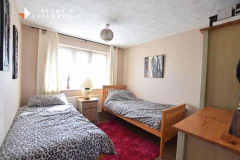 32 Edgware Road, Clacton-on-sea, CO16 7HH