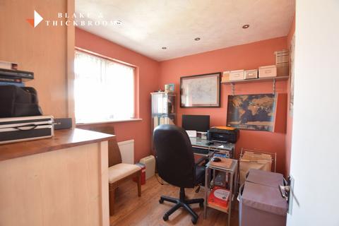 32 Edgware Road, Clacton-on-sea, CO16 7HH