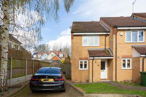 2 bedroom end of terrace house to rent, Ennerdale Drive, Watford, Hertfordshire, WD25