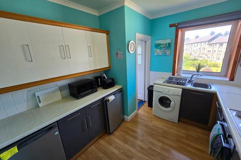 3 bedroom flat to rent, Willowbank Road, City Centre, Aberdeen, AB11