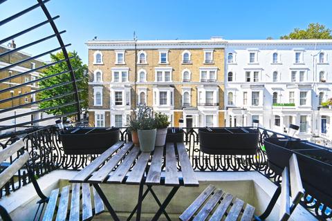 3 bedroom flat for sale - Nevern Place, SW5
