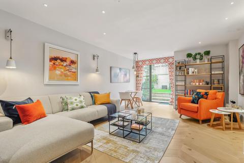 3 bedroom semi-detached house for sale - Ropemakers Fields, Limehouse, London, E14