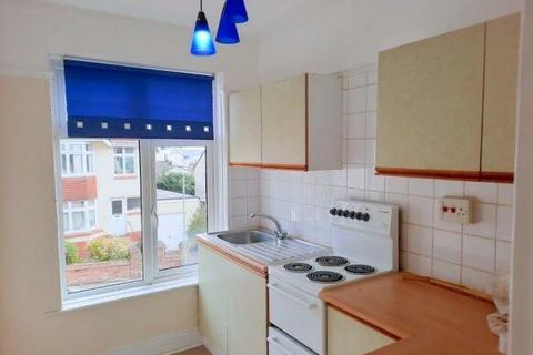 1 bedroom flat to rent - Butland Avenue, Preston,