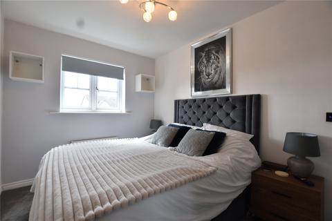 42 Elmstone Drive, Royton, Oldham, OL2 6DH