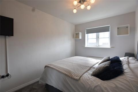 42 Elmstone Drive, Royton, Oldham, OL2 6DH